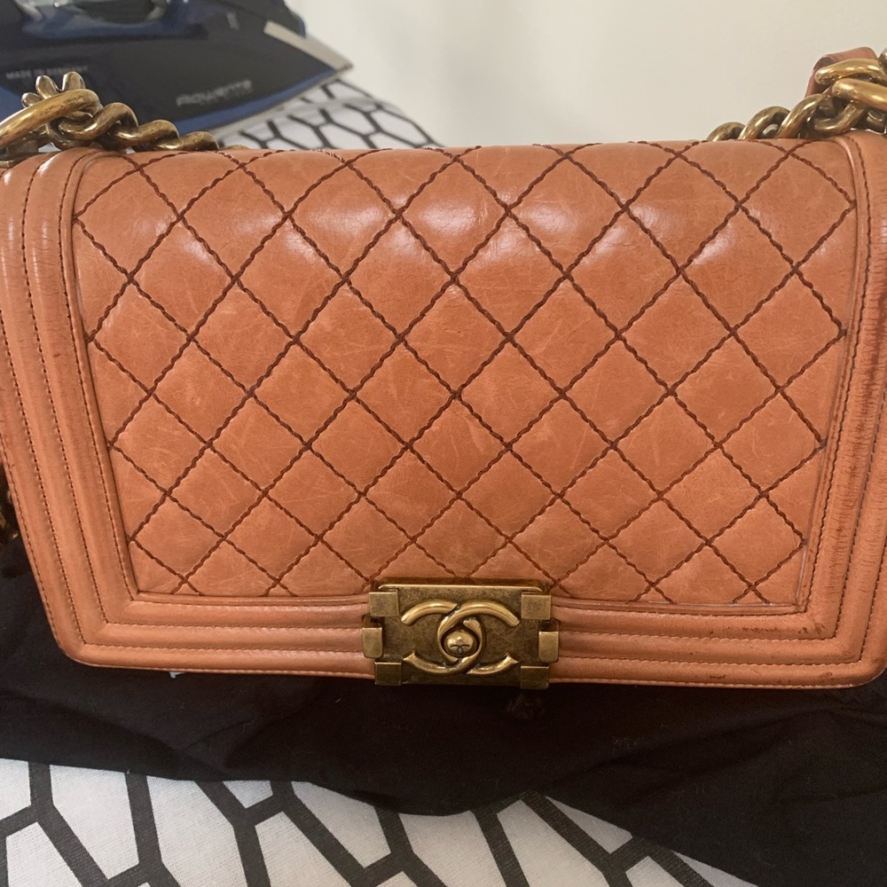 Chanel boy bag